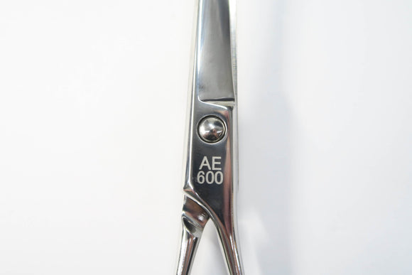 Cランク【MATSUZAKI マツザキ】 AE600 シザー 美容師・理容師 6.0インチ 右利き 【中古】:H-12007