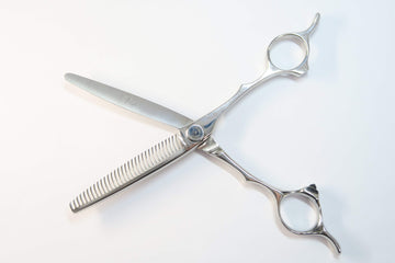 Cランク【ナルトシザー naruto scissors】 レオヴィスタ MTS30G セニング 美容師・理容師 5.7インチ 右利き 【中古】:H-12181 - 0
