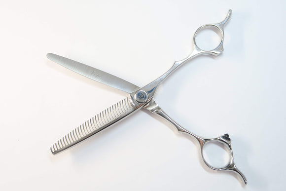 Cランク【ナルトシザー naruto scissors】 レオヴィスタ MTS30G セニング 美容師・理容師 5.7インチ 右利き 【中古】:H-12181