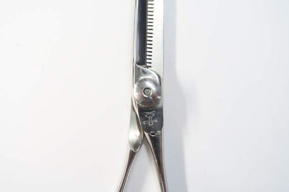 Cランク【ナルトシザー naruto scissors】  セニング 美容師・理容師 5.9インチ 右利き 【中古】:H-11990