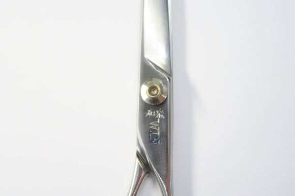 Bランク【HASHIMOTO RIBIC】 和泉 WIN シザー 美容師・理容師 6.7インチ 右利き 【中古】:H-12029