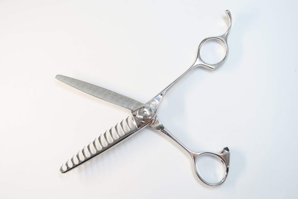 Cランク【ナルトシザー naruto scissors】 ドレスライン セニング 美容師・理容師 5.5インチ 右利き 【中古】:H-12194