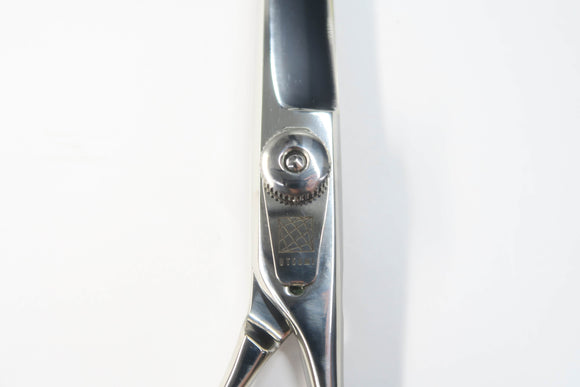 Sランク【UTSUMI ウツミ 内海】 RS70 シザー 美容師・理容師 7.0インチ 右利き 【中古】:G-1477