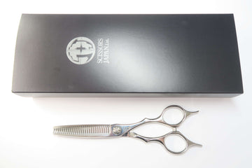 Cランク【SCISSORS JAPAN シザーズジャパン】 QVF25%29i18Y セニング 美容師・理容師 5.8インチ 右利き 【中古】:G-1738