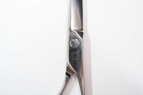 Sランク【UTSUMI ウツミ 内海】 AC70 シザー 7.0インチ 右利き トリミングシザー【中古】:G-1796