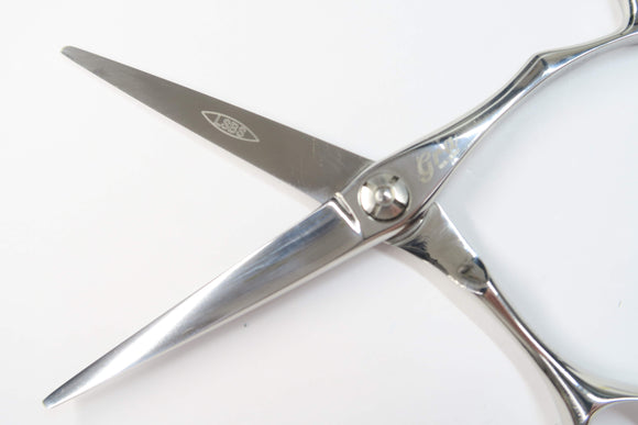 Bランク【SCISSORS JAPAN シザーズジャパン】 NVHR55i17N シザー 美容師・理容師 5.5インチ 右利き 【中古】:G-1807