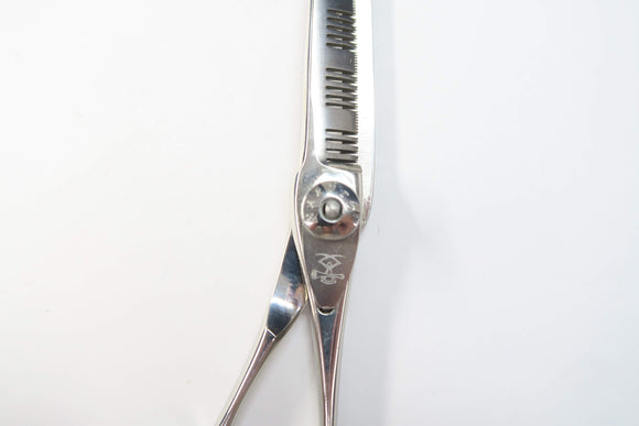 Cランク【ナルトシザー naruto scissors】 ラインカットギャルズS セニング 美容師・理容師 5.6インチ 右利き 【中古】:G-1808