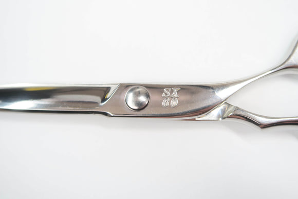 Cランク【UTSUMI ウツミ 内海】 JYO 城 SX 60 シザー 美容師・理容師 6.2インチ 右利き 【中古】:H-11433