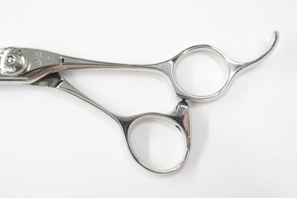 Cランク【ナルトシザー naruto scissors】 始皇帝 スーパーRK 二梳きヘネシーアンダーソン B21 セニング 美容師・理容師 6.0インチ 右利き 【中古】:H-11677