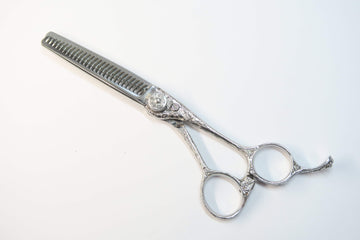 Bランク【ナルトシザー naruto scissors】 二梳きヘネシーブーメランS27唐草 セニング 美容師・理容師 5.8インチ 右利き 【中古】:H-11897