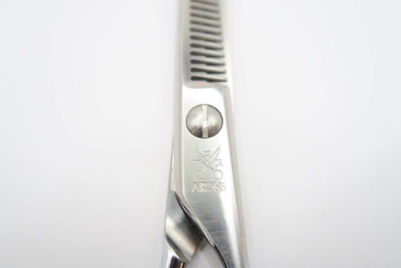 Cランク【AKKOHS アコス】 A5528 セニング 美容師・理容師 5.6インチ 右利き 【中古】:H-10146