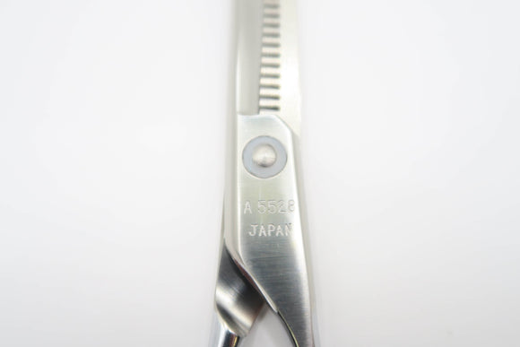Cランク【AKKOHS アコス】 A5528 セニング 美容師・理容師 5.6インチ 右利き 【中古】:H-10146