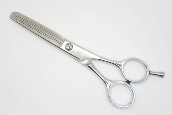 Cランク【AKKOHS アコス】 A5528 セニング 美容師・理容師 5.6インチ 右利き 【中古】:H-10147