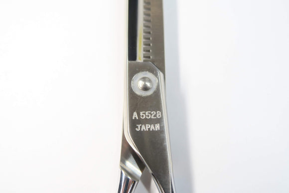 Cランク【AKKOHS アコス】 A5528 セニング 美容師・理容師 5.5インチ 右利き 【中古】:H-10317