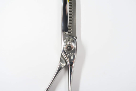 Bランク【ナルトシザー naruto scissors】 始皇帝 スーパーRK 二梳きヘネシーアンダーソン B21 セニング 美容師・理容師 6.0インチ 右利き 【中古】:H-11019