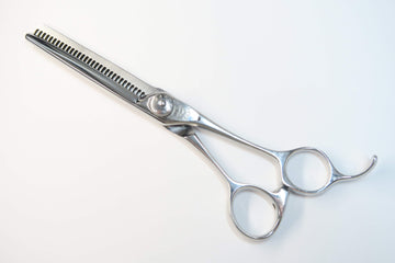 Cランク【ナルトシザー naruto scissors】 二梳きランギーB31 セニング 美容師・理容師 5.8インチ 右利き 【中古】:H-11110