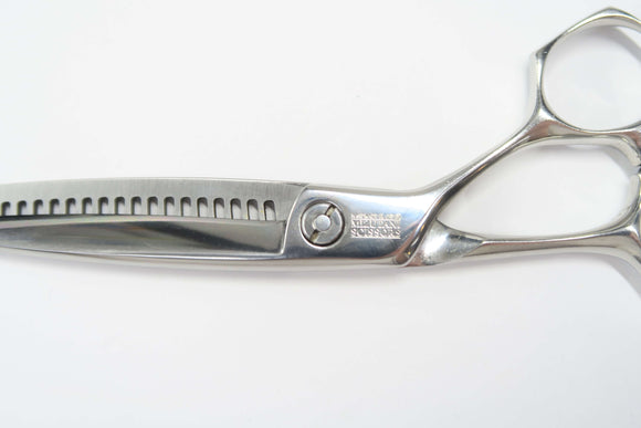Cランク【MIZUTANI SCISSORS ミズタニシザーズ】 ACRO Acroleaf WIDE K-15 セニング 美容師・理容師 5.7インチ 右利き 【中古】:H-11665