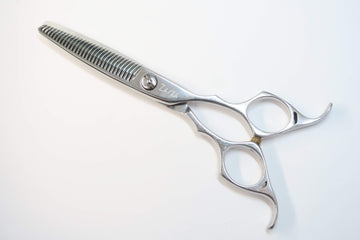 Cランク【TRACKS SCISSORS トラックスシザーズ】  セニング 美容師・理容師 5.9インチ 右利き 【中古】:H-11805