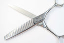 Cランク【MIZUTANI SCISSORS ミズタニシザーズ】 ACRO Acroleaf WIDE M-25 セニング 美容師・理容師 5.9インチ 右利き 【中古】:H-11864