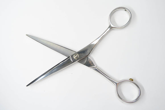 Cランク【KIKUI SCISSORS キクイシザーズ】 55 シザー 美容師・理容師 5.5インチ 右利き 【中古】:H-11946