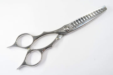 Cランク【SCISSORS JAPAN シザーズジャパン】 A-ARA45%14Fi18L Y セニング 美容師・理容師 5.9インチ 左利き 【中古】:H-11963