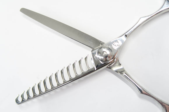Cランク【ナルトシザー naruto scissors】 ドレスライン セニング 美容師・理容師 5.6インチ 右利き 【中古】:H-11965