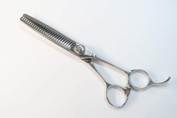 Cランク【ナルトシザー naruto scissors】 三梳きシーリングZ S27 セニング 美容師・理容師 6.0インチ 右利き 【中古】:H-12204