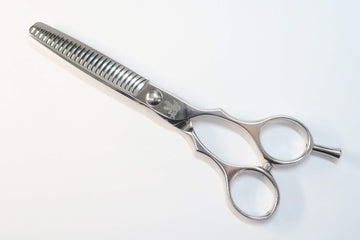 Cランク【TRACKS SCISSORS トラックスシザーズ】 SPEED26 セニング 美容師・理容師 5.9インチ 右利き 【中古】:H-12186