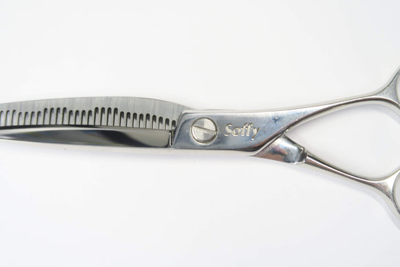 Cランク【菊星 KIKUBOSHI キクボシ】 Soffy SF-32 セニング 美容師・理容師 5.7インチ 右利き 【中古】:H-12057