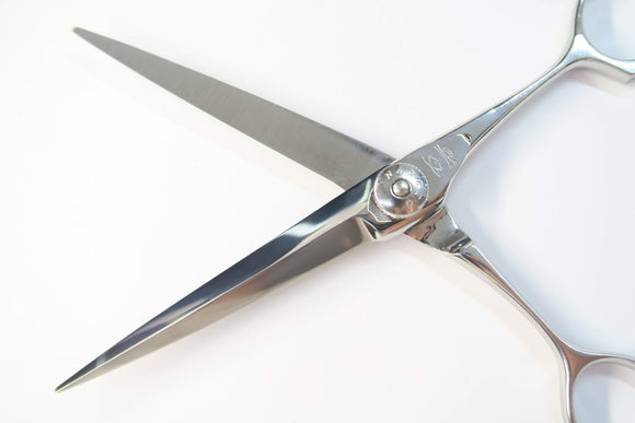 Bランク【ナルトシザー naruto scissors】 マチックライン シザー 美容師・理容師 5.6インチ 右利き 【中古】:G-1886
