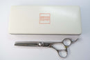Cランク【MIZUTANI SCISSORS ミズタニシザーズ】 BLACK-SMITH セニング 美容師・理容師 6.0インチ 右利き 【中古】:G-1876-1