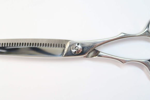 Cランク【ナルトシザー naruto scissors】 レオヴィスタ MTS30G セニング 美容師・理容師 5.7インチ 右利き 【中古】:H-12181