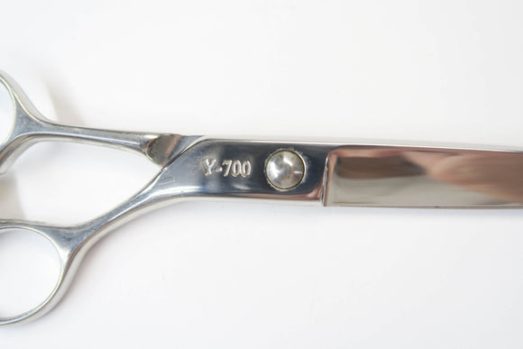 Bランク【Luna】 Y-700 シザー 美容師・理容師 6.7インチ 右利き 【中古】:H-12139