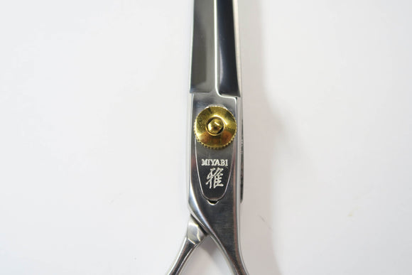 Bランク【雅 MIYABI】  シザー 美容師・理容師 6.8インチ 右利き 【中古】:H-12100