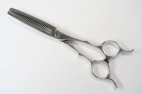 Cランク【ナルトシザー naruto scissors】 レオヴィスタ MTS30G セニング 美容師・理容師 5.7インチ 右利き 【中古】:H-12109