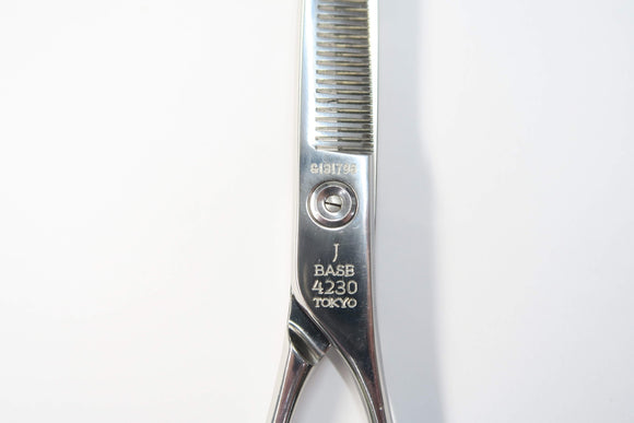 Bランク【MATSUZAKI マツザキ】 J BASE 4230 セニング 美容師・理容師 5.6インチ 右利き 【中古】:H-11981