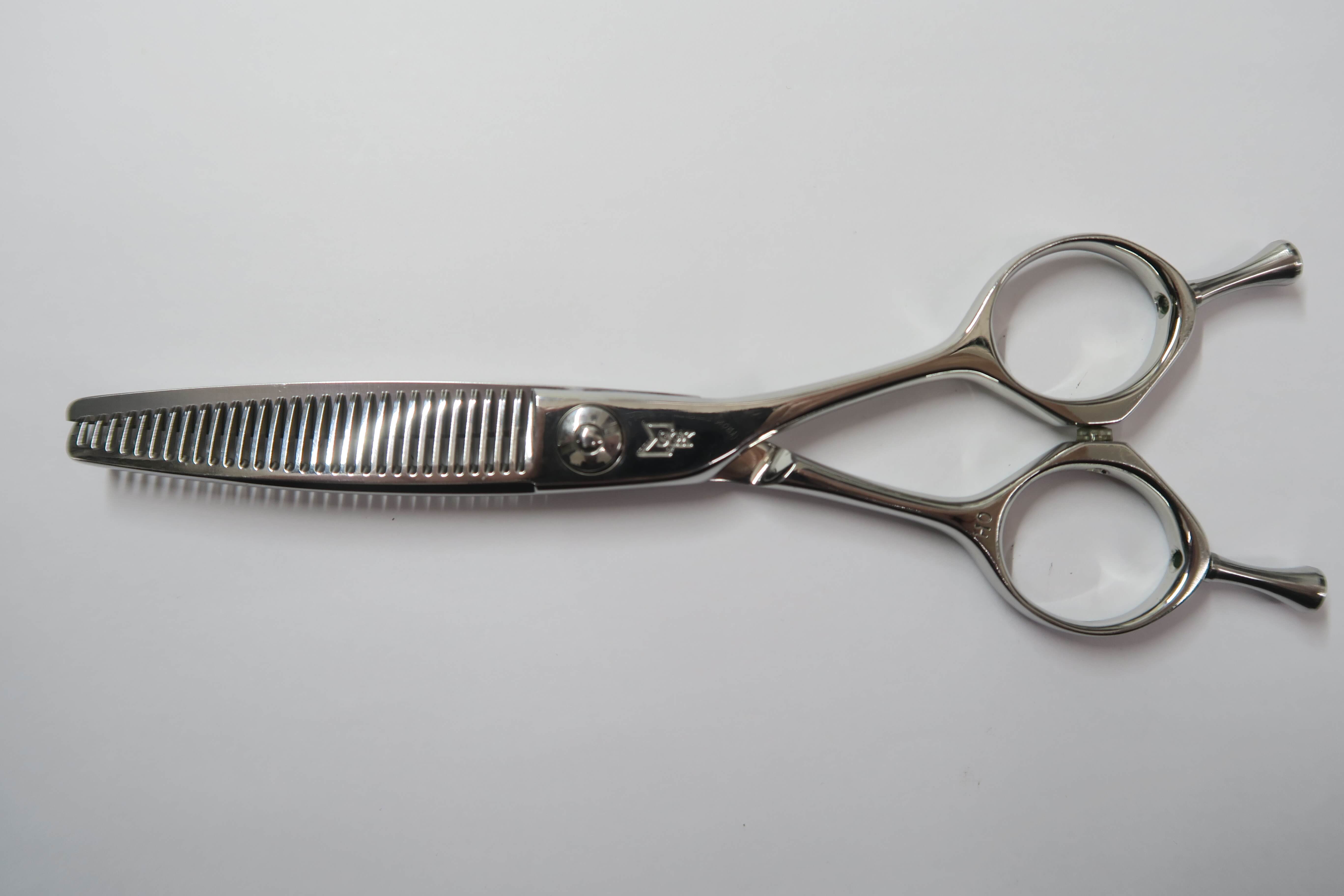 中古シザー・美容はさみ通販専門店 / Bランク【三和技研 SGK】 SJ-T30  